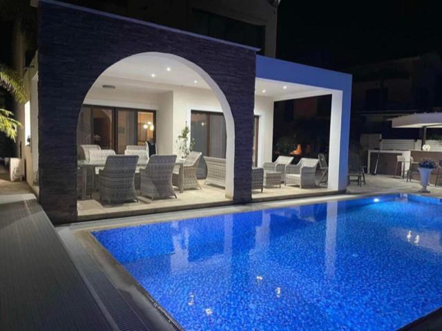 Ionion Beachfront Villa 圣纳帕 外观 照片