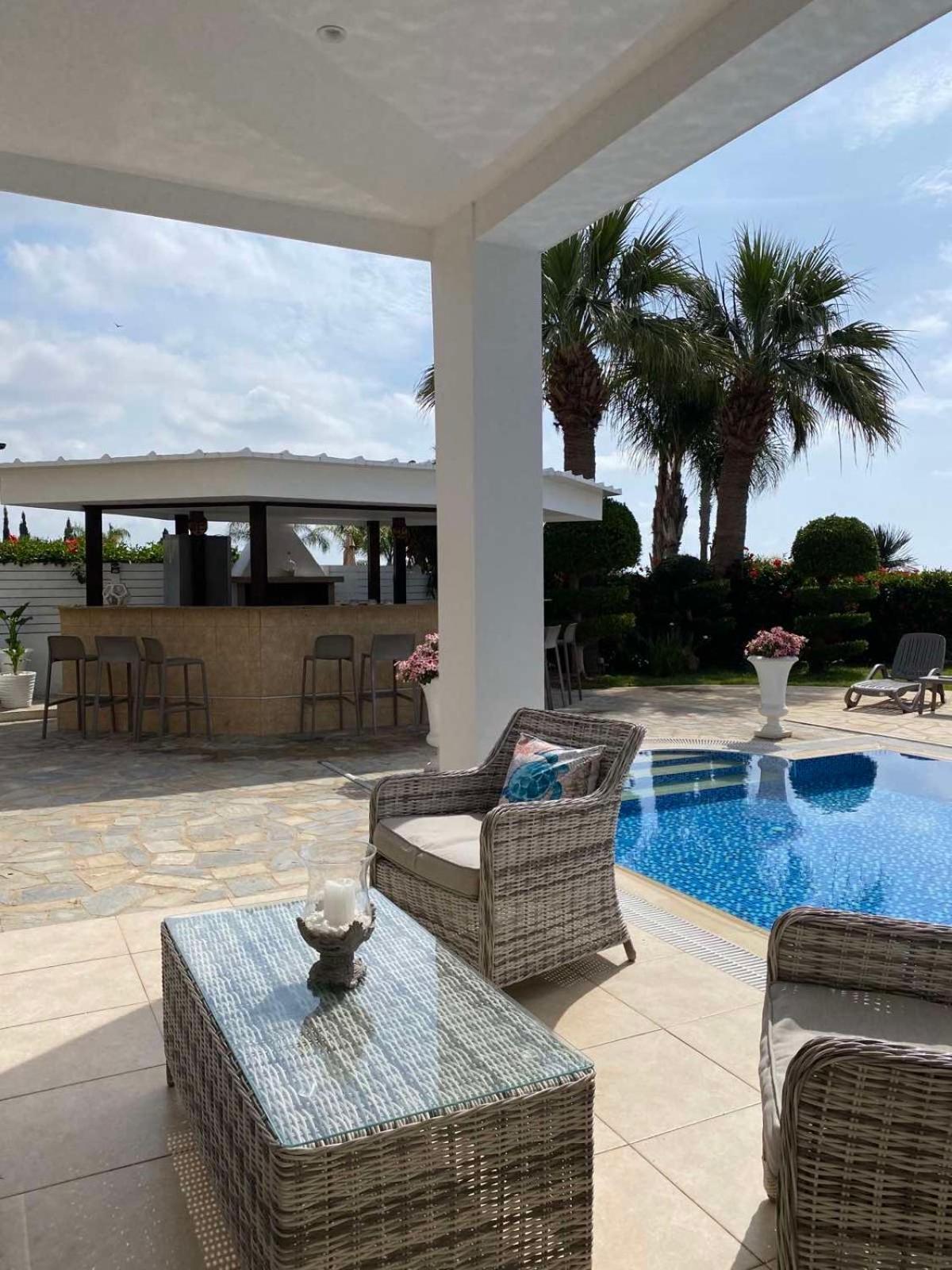 Ionion Beachfront Villa 圣纳帕 外观 照片
