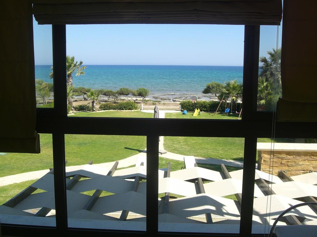 Ionion Beachfront Villa 圣纳帕 外观 照片