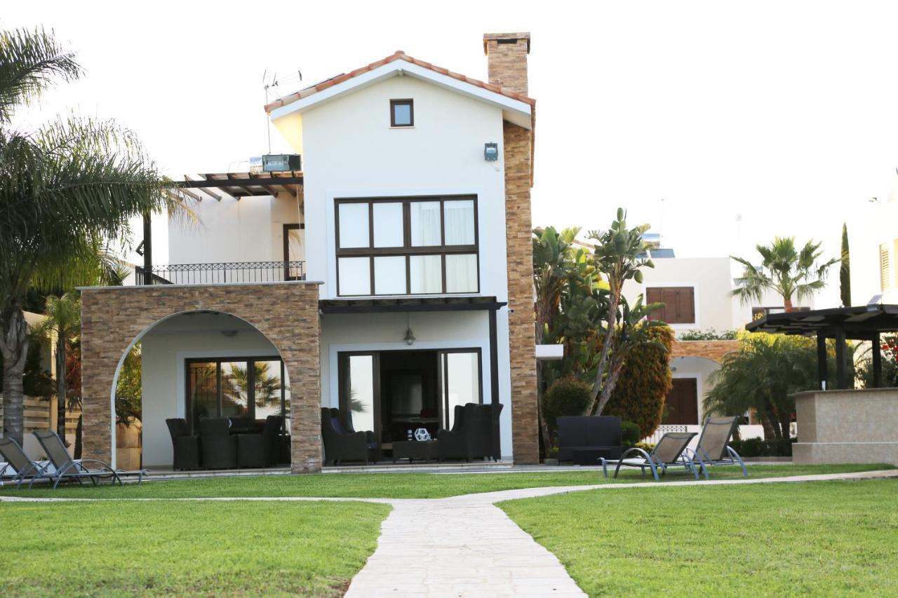 Ionion Beachfront Villa 圣纳帕 外观 照片